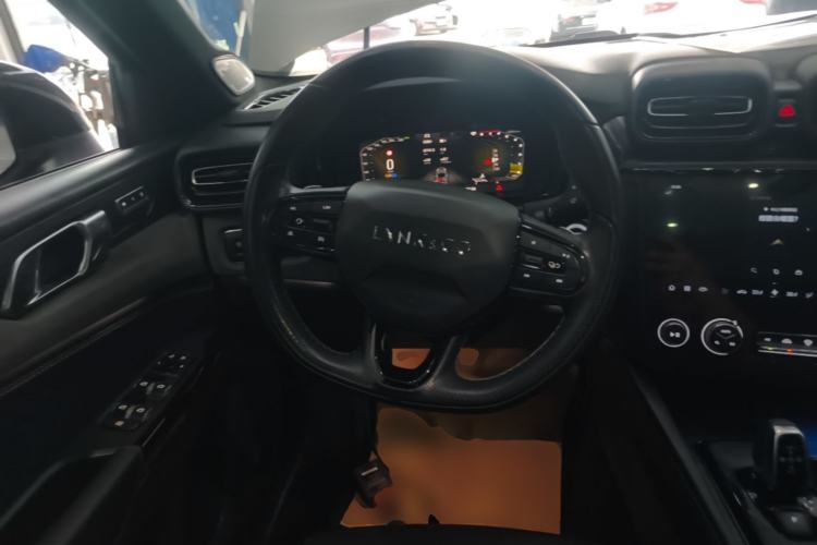Used Lynk & Co 03 2022 1.5TD DCT JingPro Steering Wheel