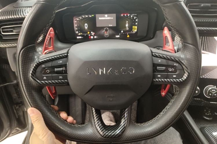 Used Lynk & Co 03 2022 2.0TD DCT JingPro Steering Wheel