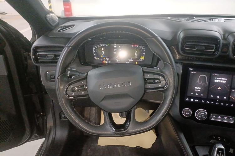 Used Lynk & Co 03 2022 2.0TD DCT JingPro Steering Wheel