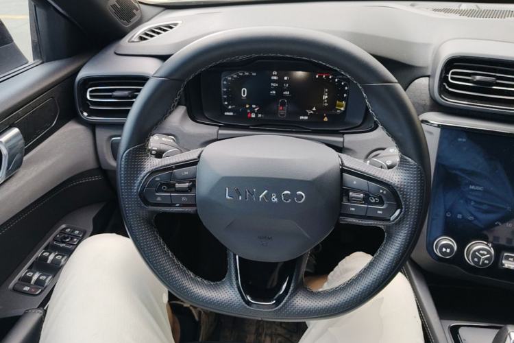 Used Lynk & Co 03 2022 1.5TD DCT JingPlus Steering Wheel