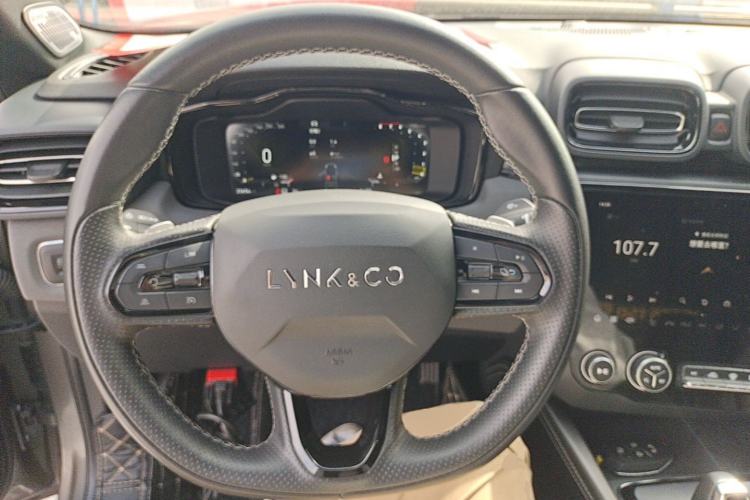 Used Lynk & Co 03 2022 2.0TD DCT JingPro Steering Wheel