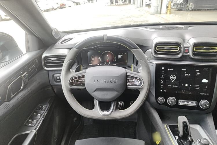 Used Lynk & Co 03 2022 03+ 2.0TD Automatic Performance Package Steering Wheel