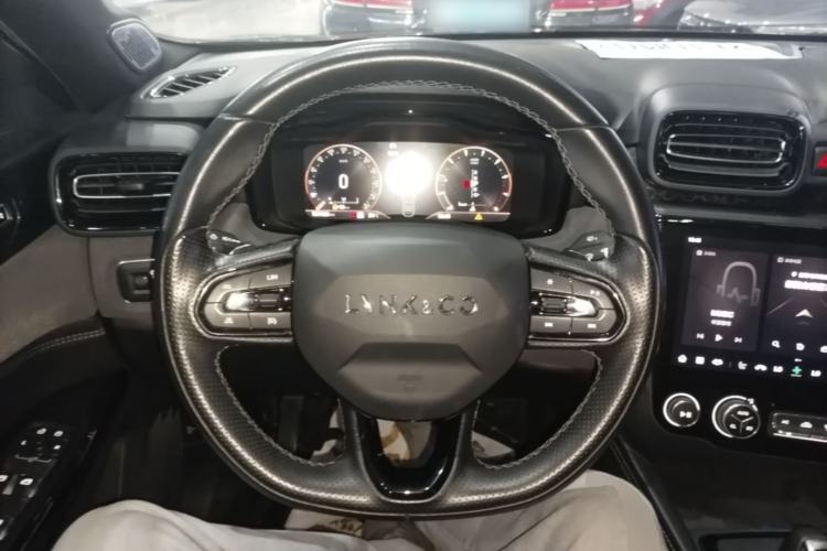 Used Lynk & Co 03 2022 2.0TD DCT JingPro Steering Wheel