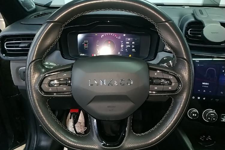 Used Lynk & Co 03 2022 1.5TD DCT JingPro Steering Wheel