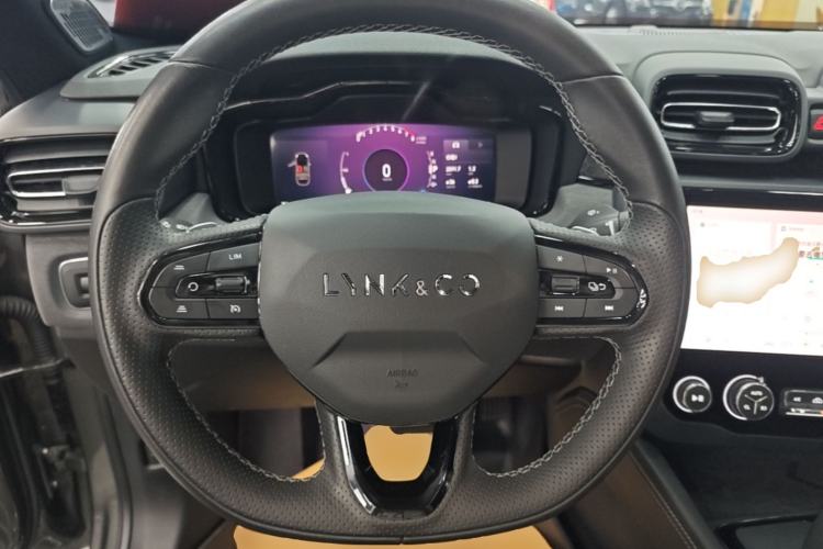 Used Lynk & Co 03 2022 2.0TD DCT JingPro Steering Wheel