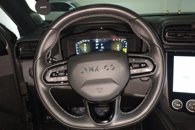 Used Lynk & Co 03 2022 1.5TD DCT JingPro Steering Wheel
