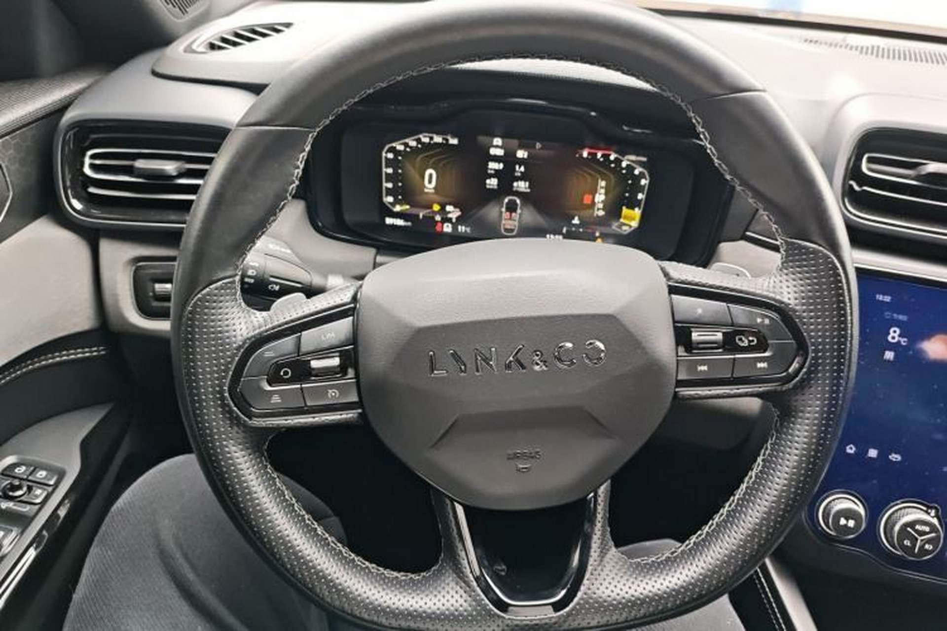 Used Lynk & Co 03 2022 2.0TD DCT GenioPlus Steering Wheel