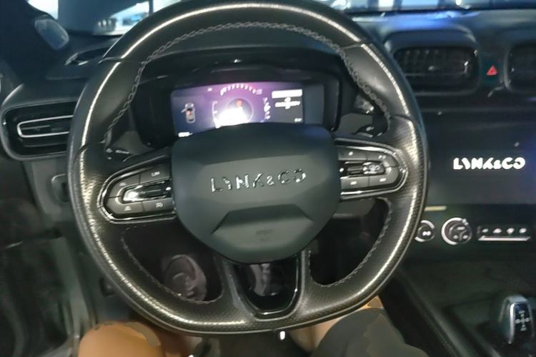 Used Lynk & Co 03 2022 1.5TD DCT JingPro Steering Wheel