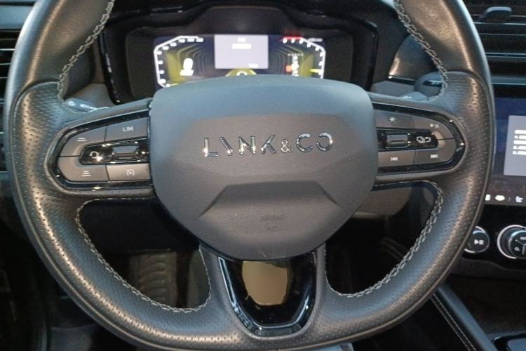 Used Lynk & Co 03 2022 1.5TD DCT JingPro Steering Wheel