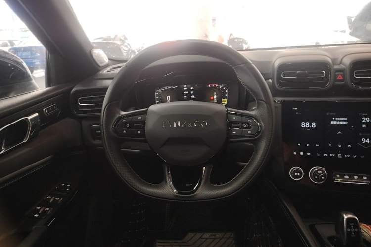 Used Lynk & Co 03 2022 1.5TD DCT JingPro Steering Wheel