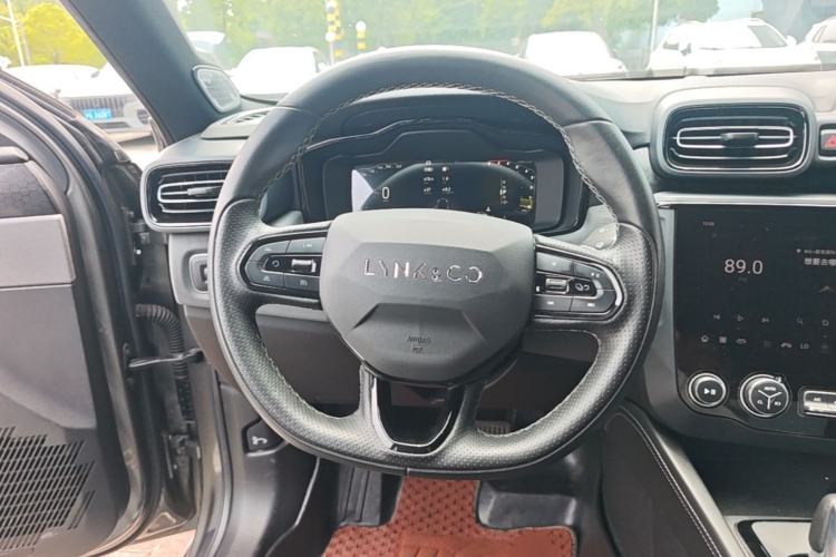 Used Lynk & Co 03 2022 2.0TD DCT JingPro Steering Wheel