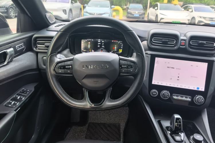 Used Lynk & Co 03 2022 2.0TD DCT JingPro Steering Wheel
