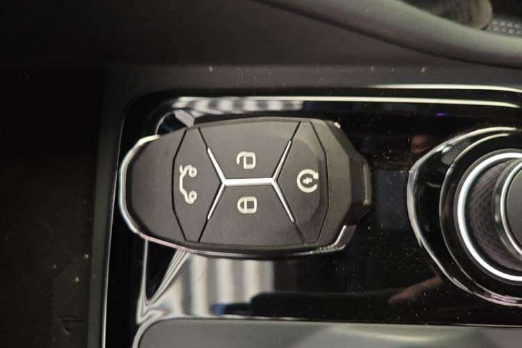 Used Lynk & Co 03 2022 1.5TD DCT JingPro Vehicle Key