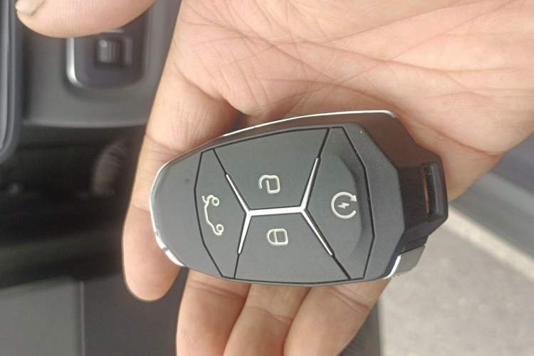 Used Lynk & Co 03 2022 2.0TD DCT JingPro Vehicle Key