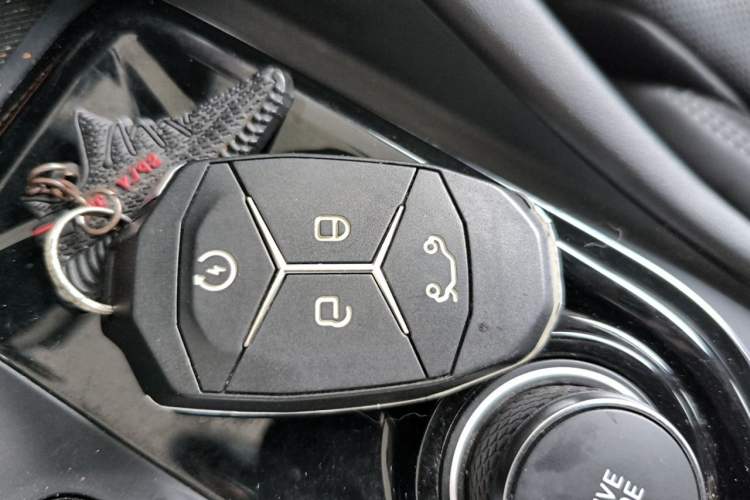 Used Lynk & Co 03 2022 2.0TD DCT JingPro Vehicle Key