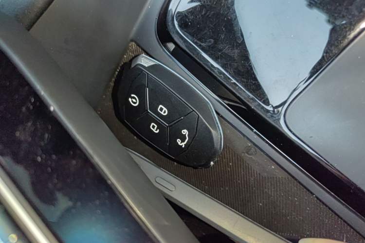 Used Lynk & Co 03 2022 2.0TD DCT JingPro Vehicle Key