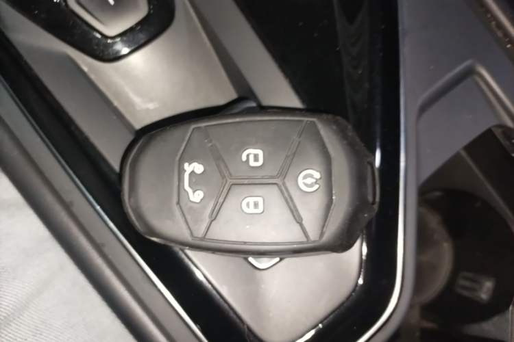 Used Lynk & Co 03 2022 2.0TD DCT JingPro Vehicle Key