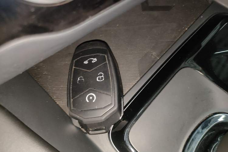 Used Lynk & Co 03 2022 2.0TD DCT JingPro Vehicle Key