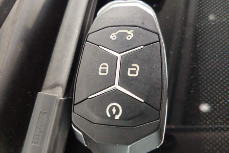 Used Lynk & Co 03 2022 1.5TD DCT JingPro Vehicle Key