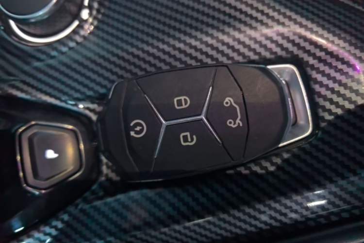 Used Lynk & Co 03 2022 1.5TD DCT JingPro Vehicle Key