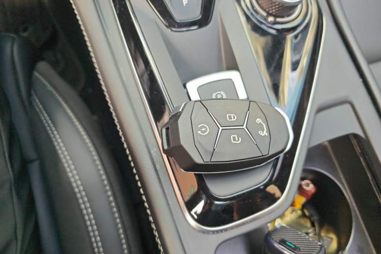 Used Lynk & Co 03 2022 1.5TD DCT JingPlus Vehicle Key