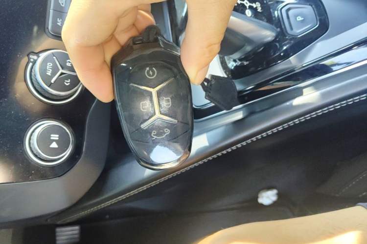 Used Lynk & Co 03 2022 1.5TD DCT JingPro Vehicle Key