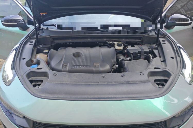Used Lynk & Co 03 2022 2.0TD DCT JingPro Engine Bay