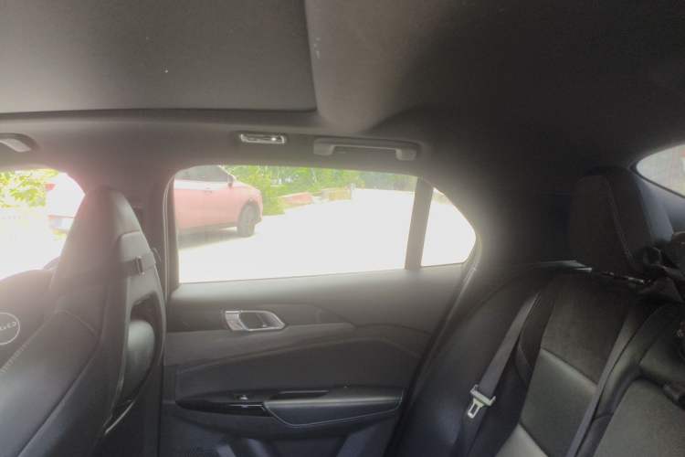 Used Lynk & Co 03 2022 2.0TD DCT JingPro Headliner