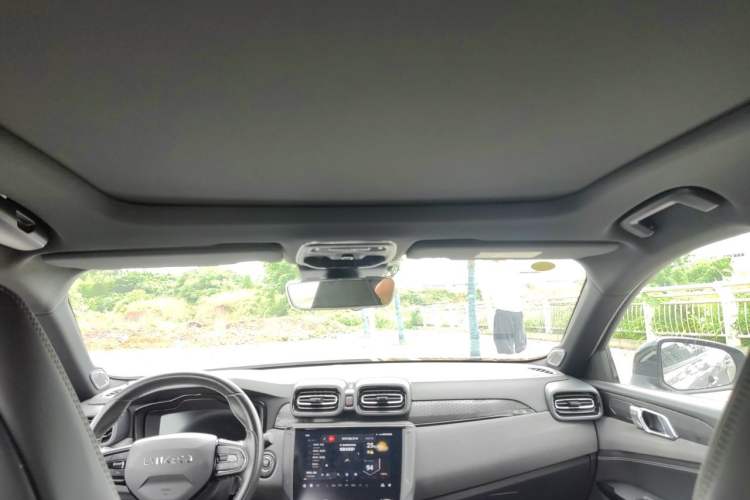 Used Lynk & Co 03 2022 1.5TD DCT JingPro Headliner