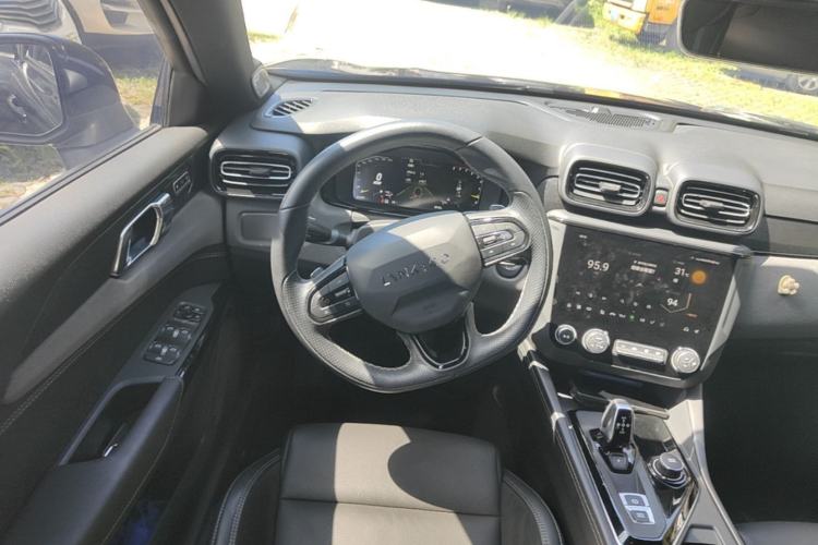 Used Lynk & Co 03 2022 2.0TD DCT JingPro Steering Wheel