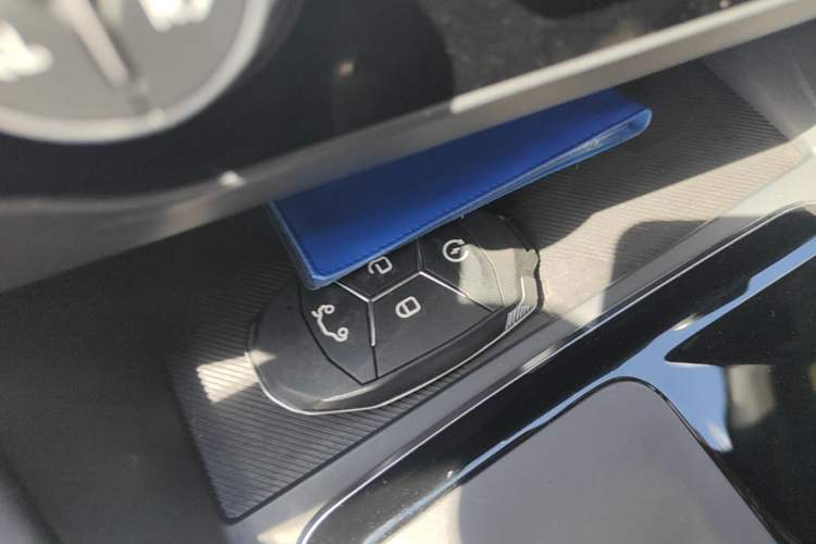 Used Lynk & Co 03 2022 2.0TD DCT JingPro Vehicle Key