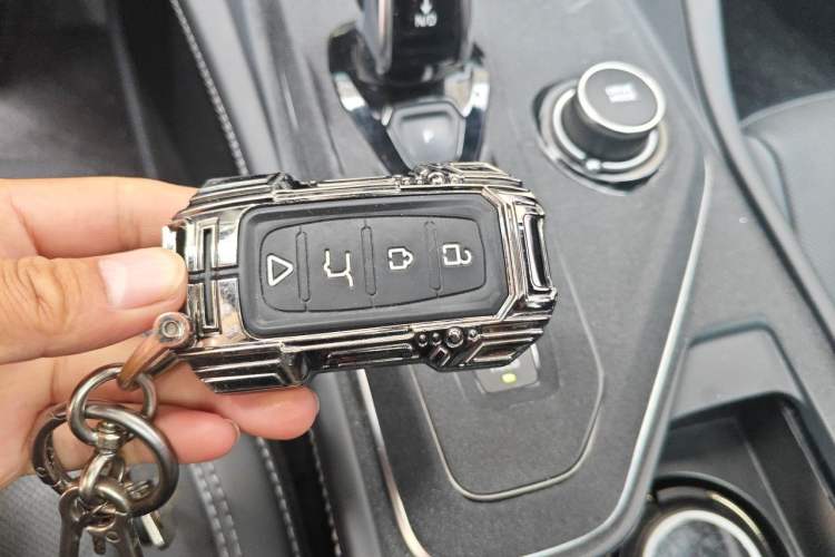Used Lynk & Co 03 2022 2.0TD DCT JingPro Vehicle Key