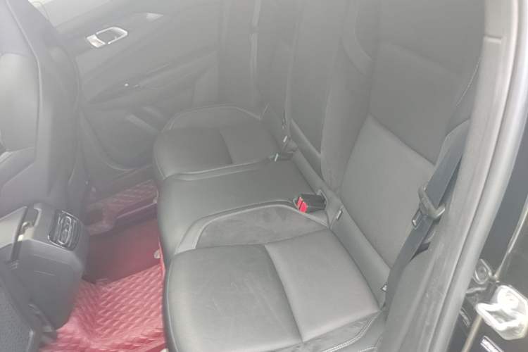 Used Lynk & Co 03 2022 2.0TD DCT JingPro Left Rear Seat