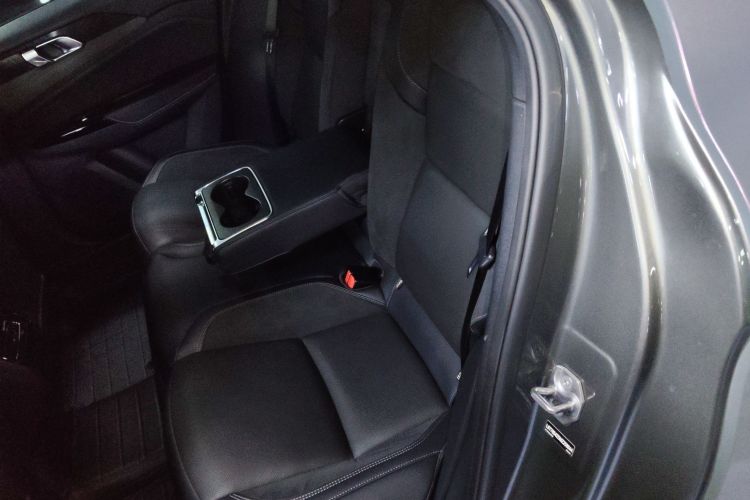 Used Lynk & Co 03 2022 2.0TD DCT JingPro Left Rear Seat