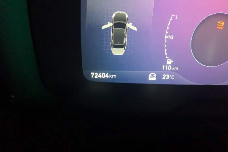 Used Lynk & Co 03 2022 2.0TD DCT JingPro Odometer Close Up
