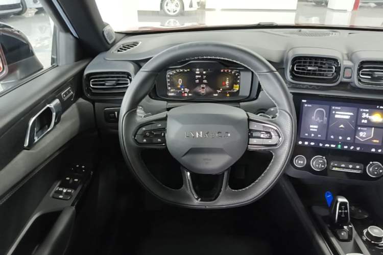 Used Lynk & Co 03 2022 1.5TD DCT JingPro Steering Wheel