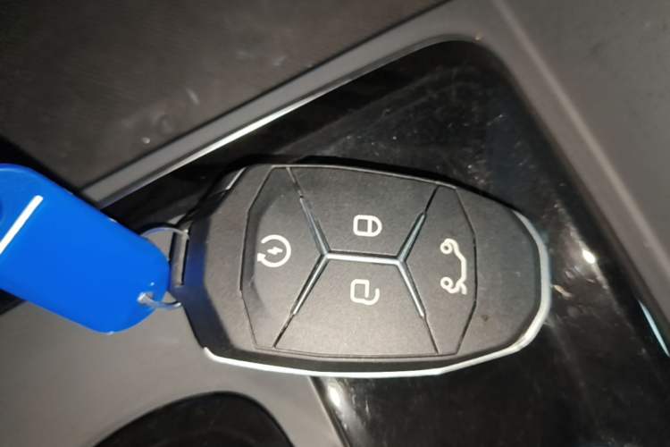 Used Lynk & Co 03 2022 1.5TD DCT JingPro Vehicle Key