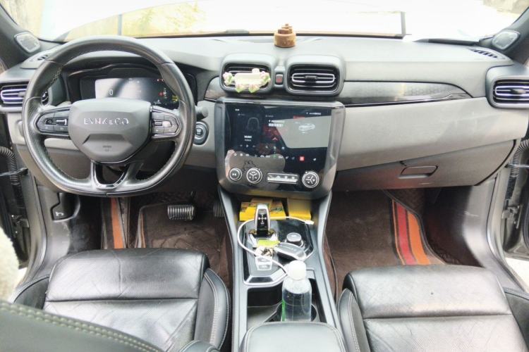 Used Lynk & Co 03 2022 1.5TD DCT JingPro Center Console