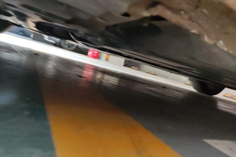 Used Lynk & Co 03 2022 1.5TD DCT JingPro Chassis Front Left