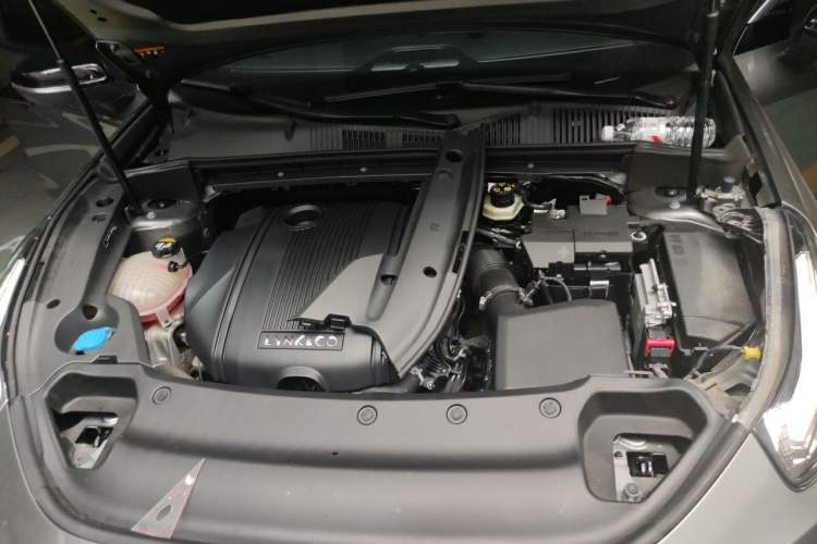 Used Lynk & Co 03 2022 1.5TD DCT JingPro Engine Bay