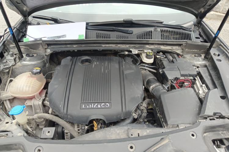 Used Lynk & Co 03 2022 1.5TD DCT JingPro Engine Bay