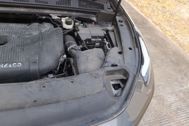 Used Lynk & Co 03 2022 2.0TD DCT GenioPlus Engine Bay Left