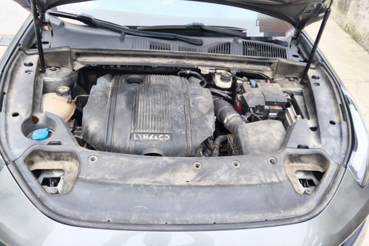 Used Lynk & Co 03 2022 1.5TD DCT JingPro Engine Bay