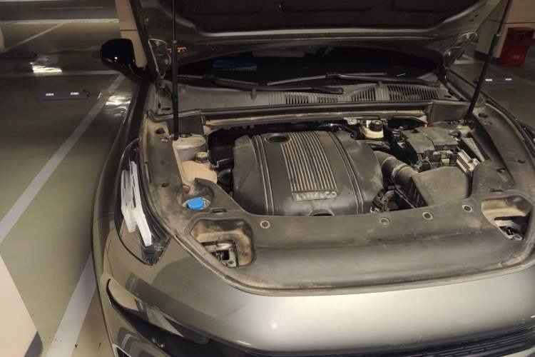 Used Lynk & Co 03 2022 1.5TD DCT JingPro Engine Bay Right