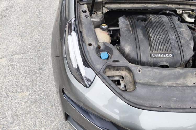 Used Lynk & Co 03 2022 1.5TD DCT JingPro Engine Bay Right