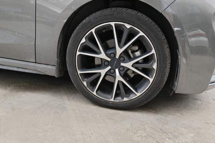 Used Lynk & Co 03 2022 2.0TD DCT JingPro Exterior 1