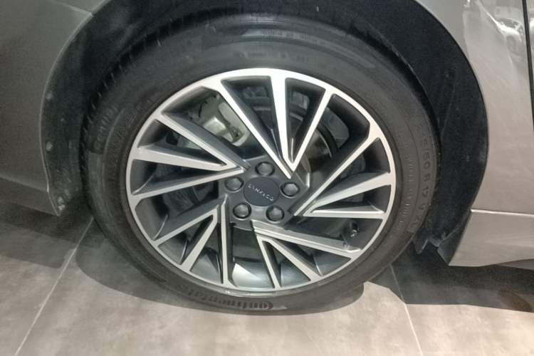 Used Lynk & Co 03 2022 1.5TD DCT JingPlus Exterior 5