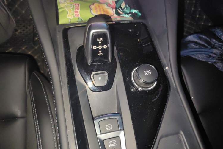 Used Lynk & Co 03 2022 2.0TD DCT GenioPlus Gear Lever