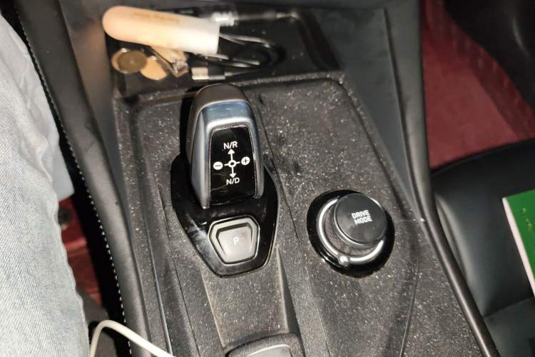 Used Lynk & Co 03 2022 2.0TD DCT GenioPlus Gear Lever