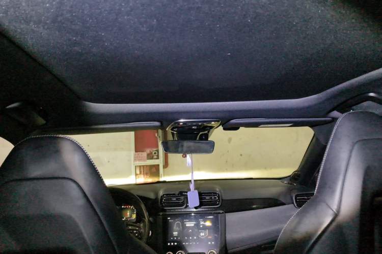 Used Lynk & Co 03 2022 1.5TD DCT JingPlus Headliner